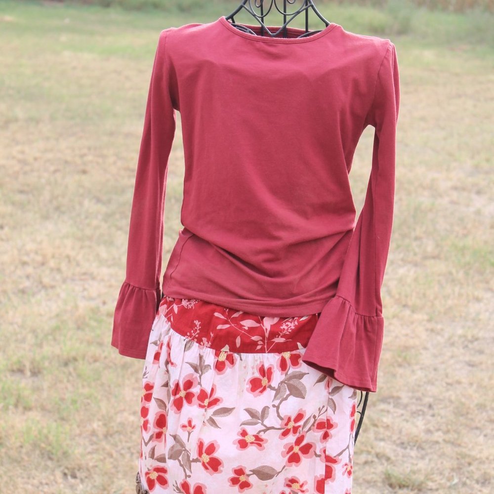 PERSNICKETY Matched Set For Girls Size 10 Skirt and size 12 Top.